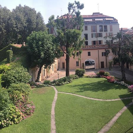Residence In Centro Μάντοβα Εξωτερικό φωτογραφία
